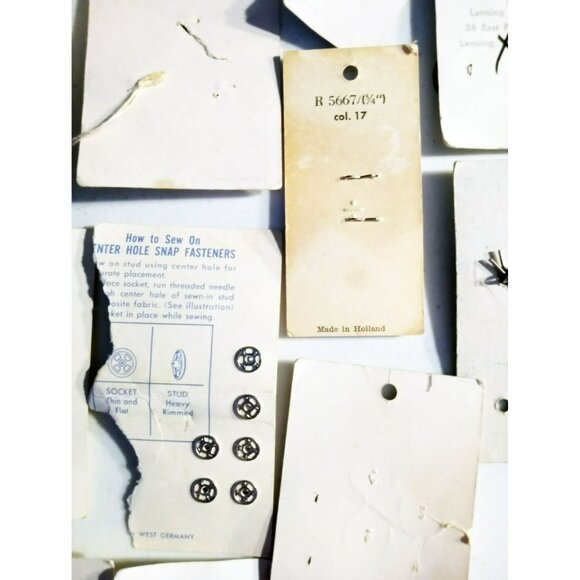 Buttons Fastener Collection Vintage Le Chic Lansing La Petite BGE Original Craft - Picture 11 of 13